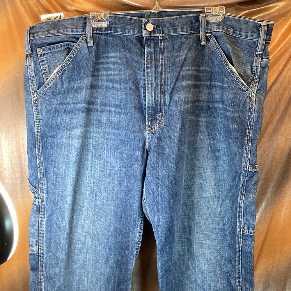 Levi’s 42 x 30 super baggy painters pants. Heavy duty. Very wide leg.‎ 211